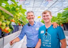 Boudewijn en zijn zoon Job, teeltmanager bij Dutch Beries.